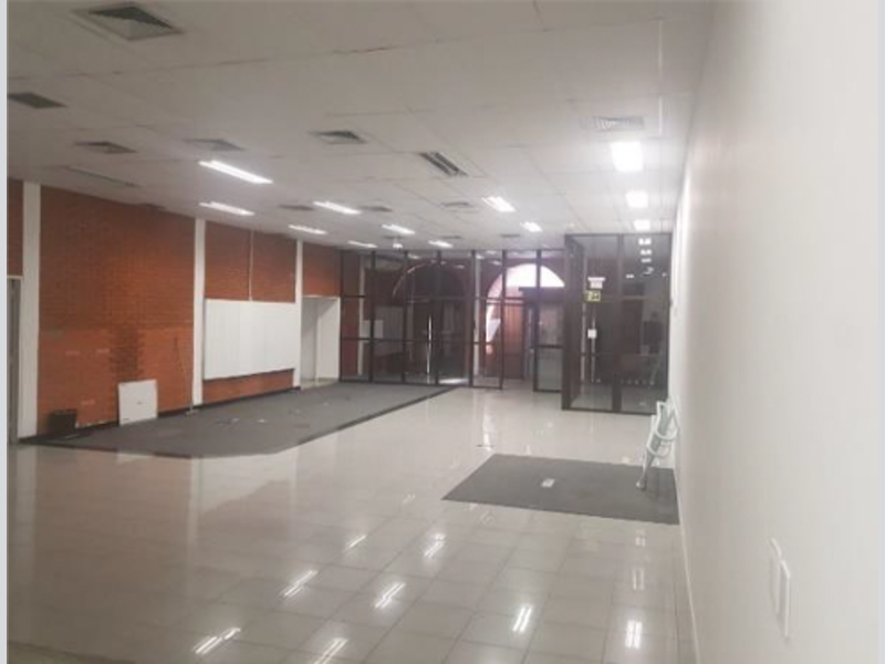 Prédio - Joinville - SC, localizado em Joinville - SC, bairro Centro