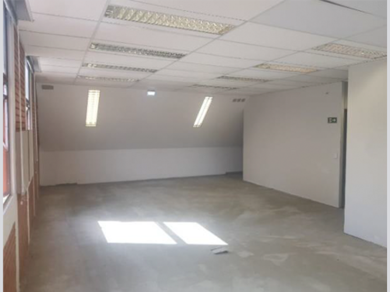 Prédio - Joinville - SC, localizado em Joinville - SC, bairro Centro