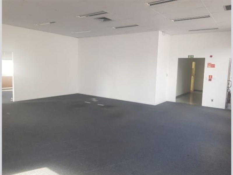 Prédio - Joinville - SC, localizado em Joinville - SC, bairro Centro