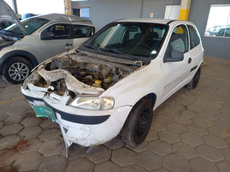Chevrolet Celta 2002 em leilão