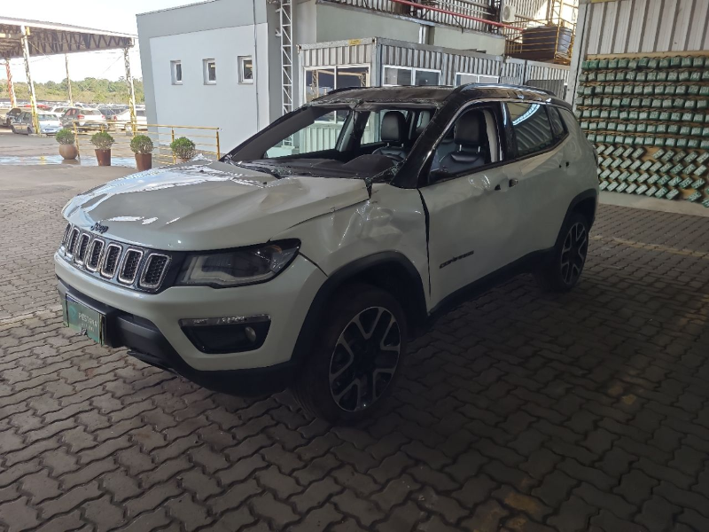 Jeep Compass 2018 em leilão