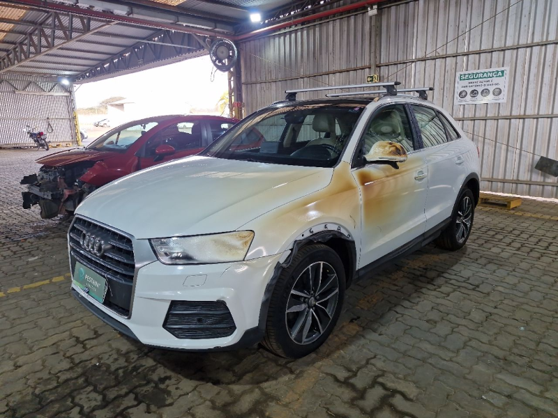 Audi Q3 2017 em leilão