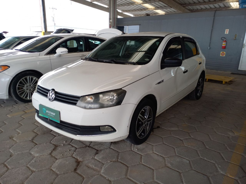 Volkswagen Gol 2015 em leilão