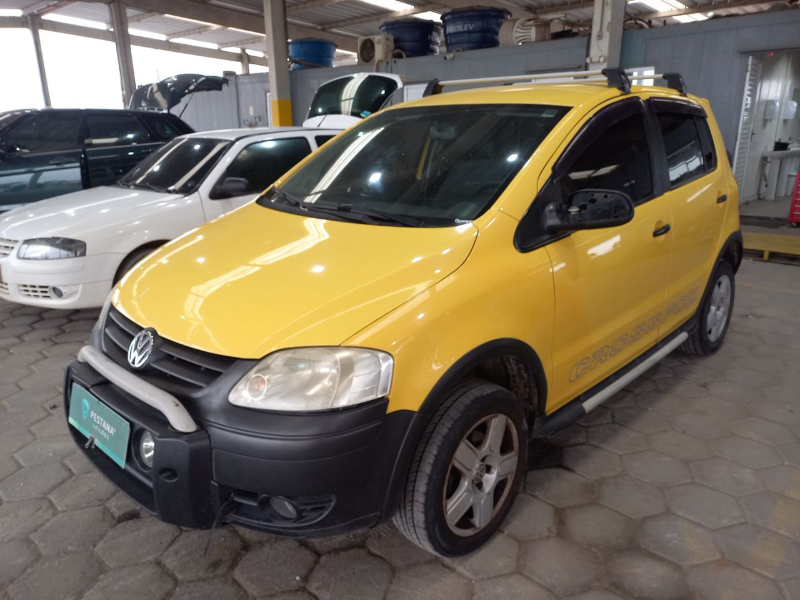 Volkswagen Crossfox 2005 em leilão