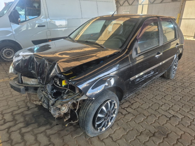 Fiat Palio 2010 em leilão