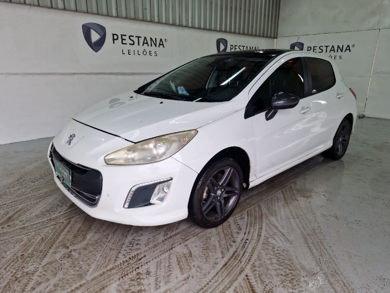 Peugeot 308 2014 em leilão
