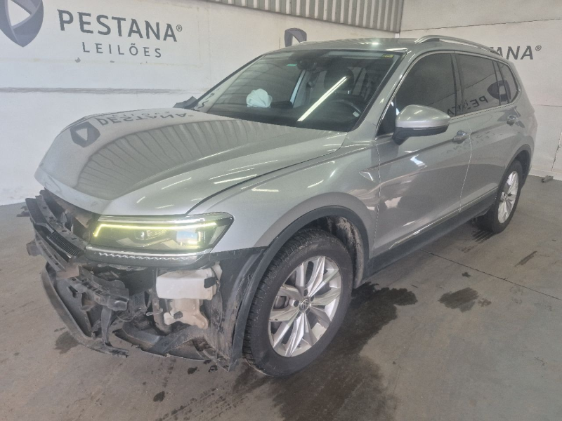 Volkswagen Tiguan 2020 em leilão