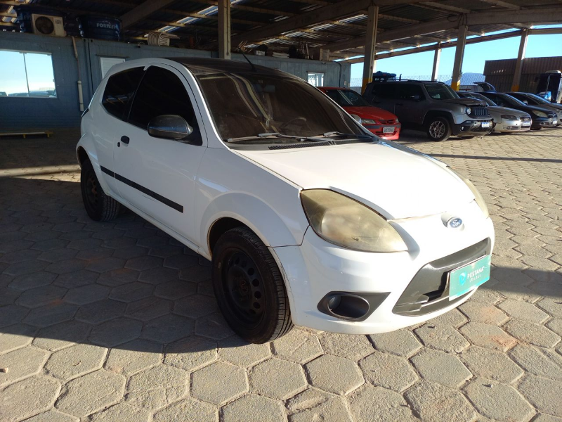 Ford Ka 2013 em leilão