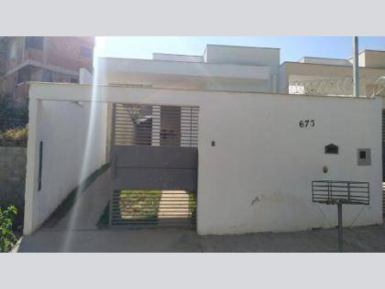 Casa - São Joaquim de Bicas - MG