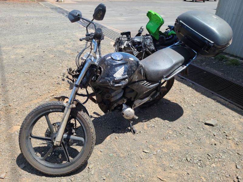Honda CG 2011 em leilão