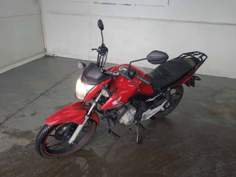 Honda CG 2020 em leilão