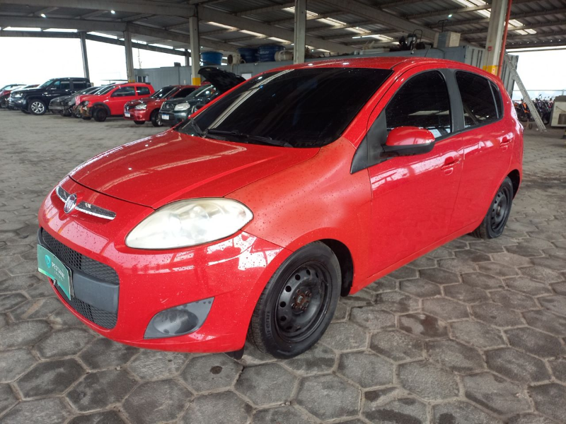 Fiat Palio 2016 em leilão