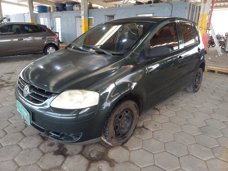Volkswagen Fox 2005 em leilão