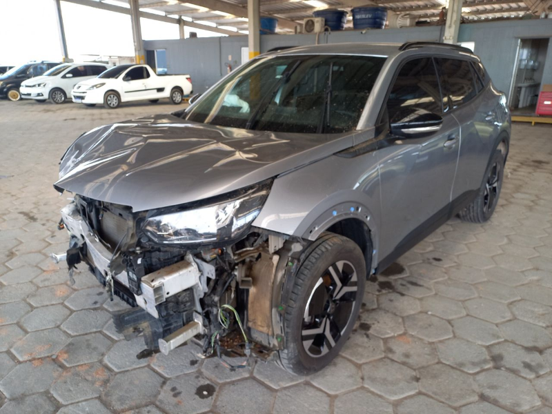 Peugeot 2008 2025 em leilão