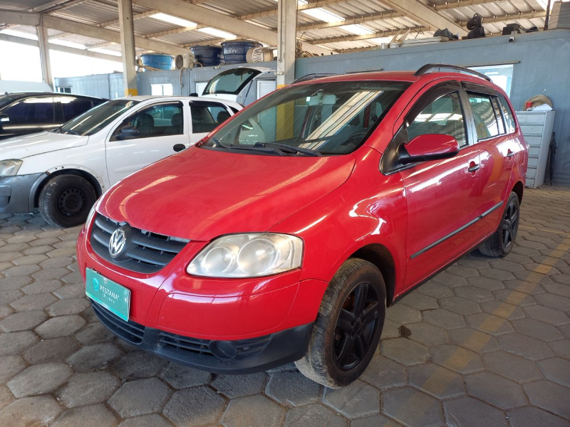 Volkswagen Spacefox 2010 em leilão