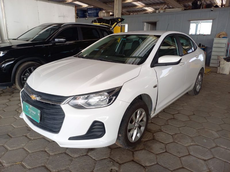 Chevrolet Onix 2023 em leilão