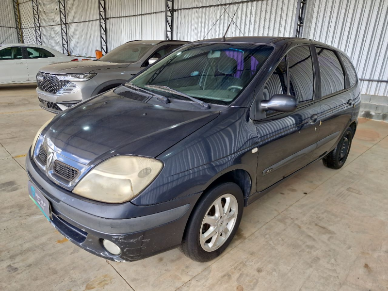 Renault Scenic 2008 em leilão