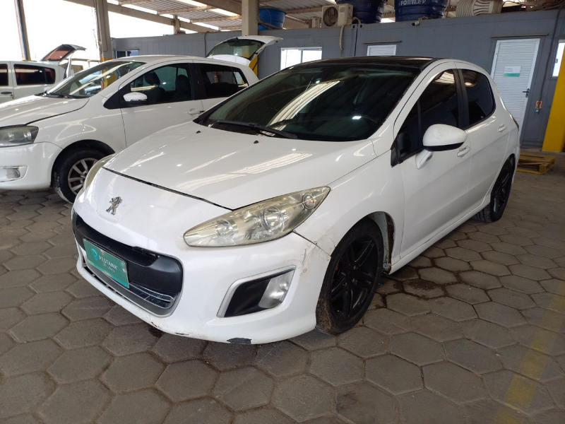 Peugeot 308 2013 em leilão
