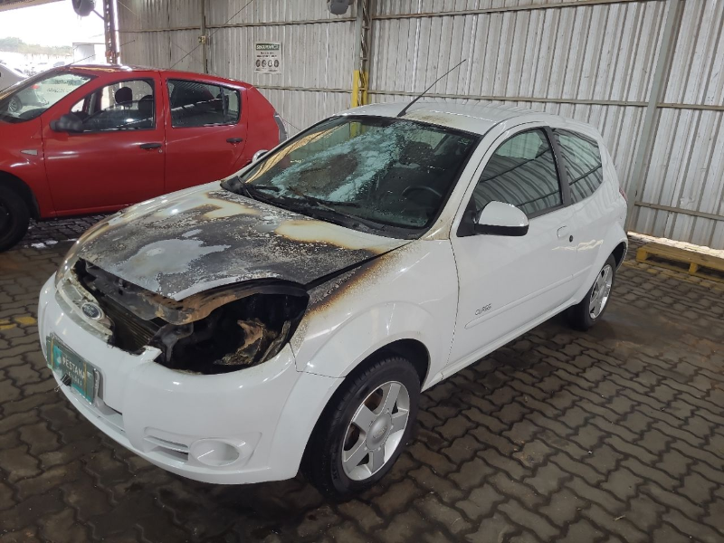 Ford Ka 2010 em leilão