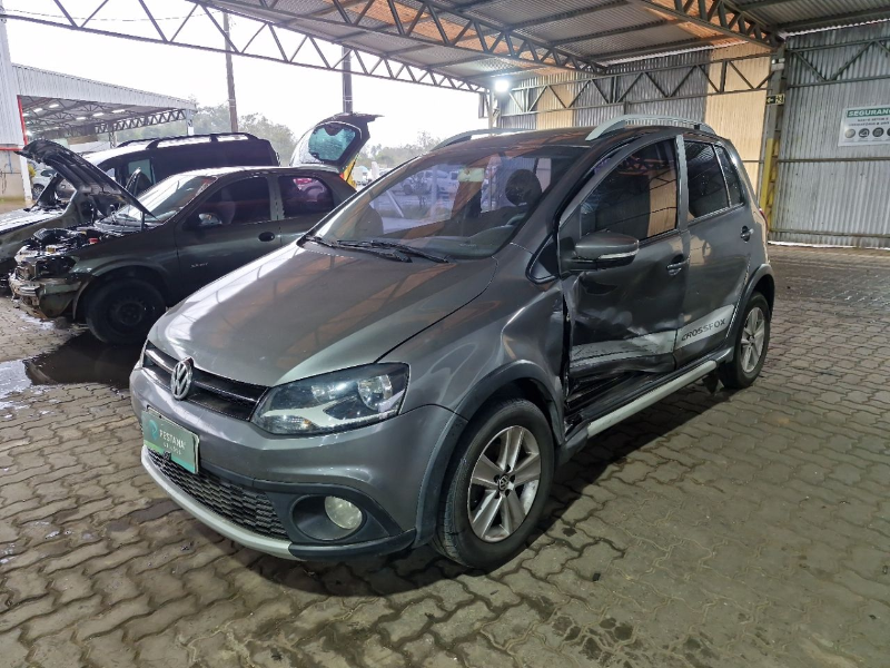 Volkswagen Crossfox 2011 em leilão
