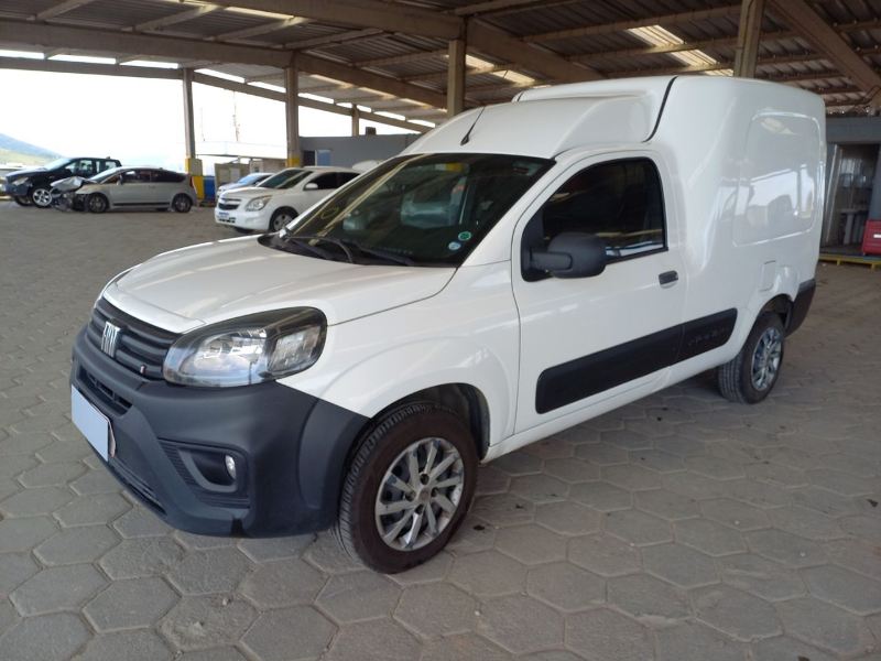 Fiat Fiorino 2023 em leilão