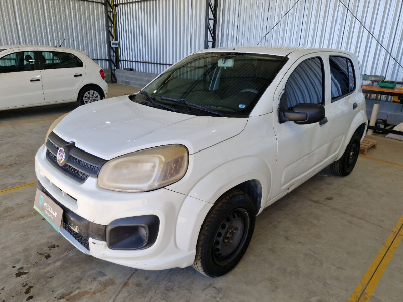 Fiat Uno 2021 em leilão