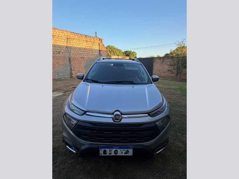 Fiat Toro 2021 em leilão — RO