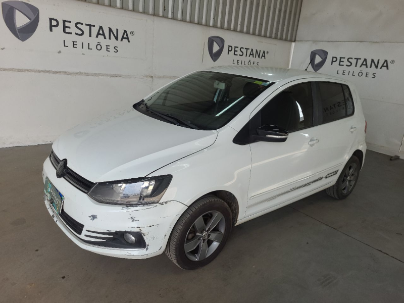 Volkswagen Fox 2020 em leilão