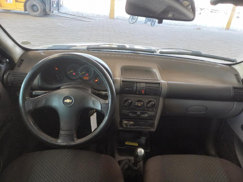 Chevrolet Classic 2012 em leilão