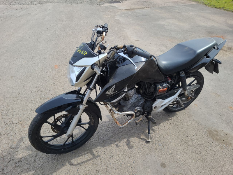 Honda CG 2019 em leilão
