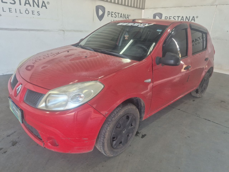 Renault Sandero 2010 em leilão