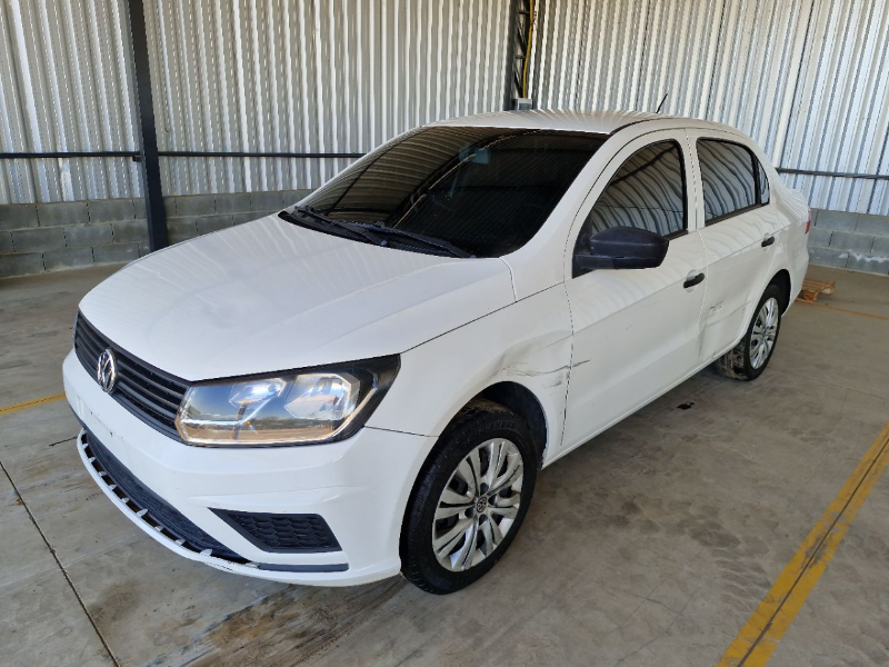 Volkswagen Voyage 2023 em leilão