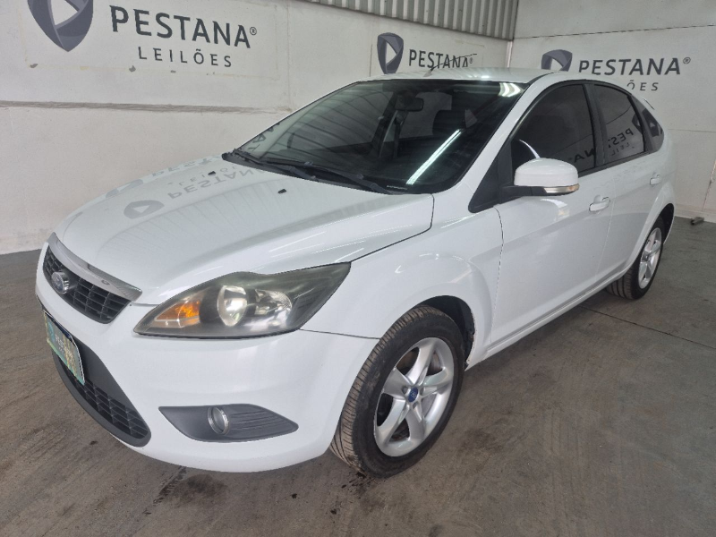 Ford Focus 2012 em leilão — RS