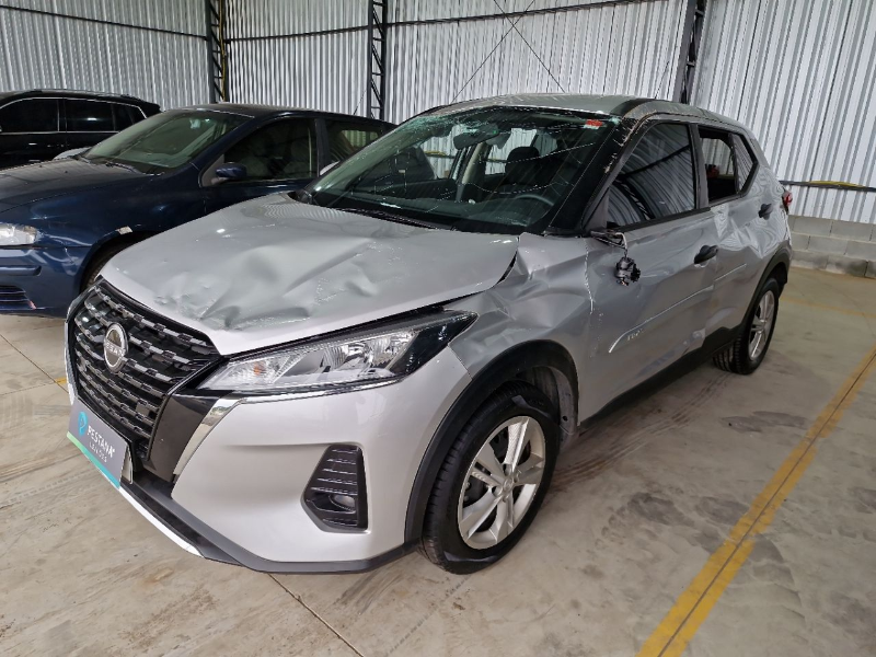Nissan Kicks 2025 em leilão — SP