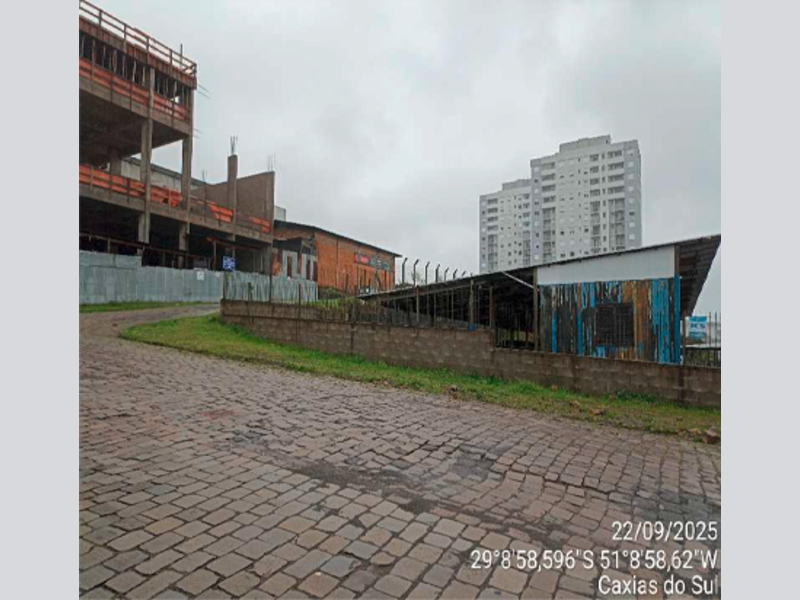 Terreno no Bairro De Lazzer (foto 13 de 14)