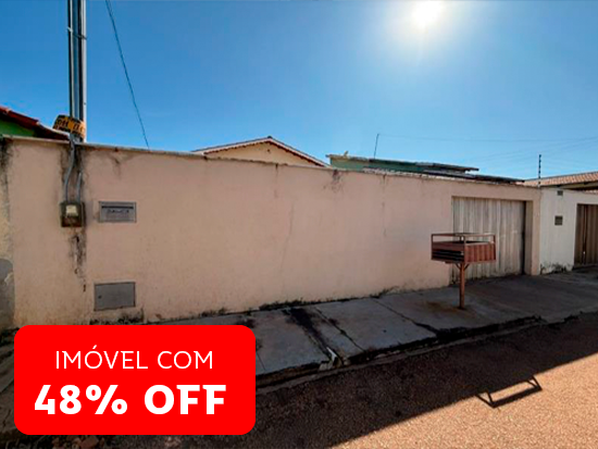 Casa em leilão em Indiara