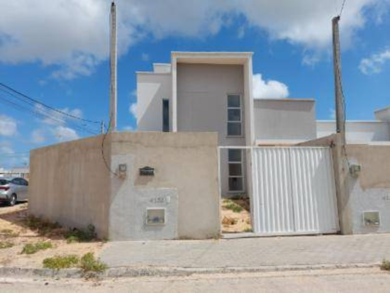 Casa em leilão em Aquiraz