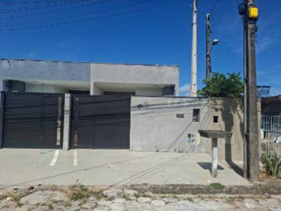 Casa em leilão em Peruíbe