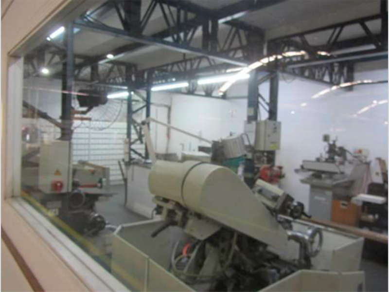 Galpão no Dist. Industrial II (foto 11 de 23)