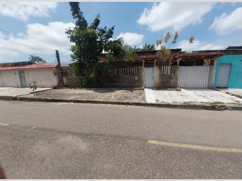 Casa no Águas Lindas (foto 2 de 5)