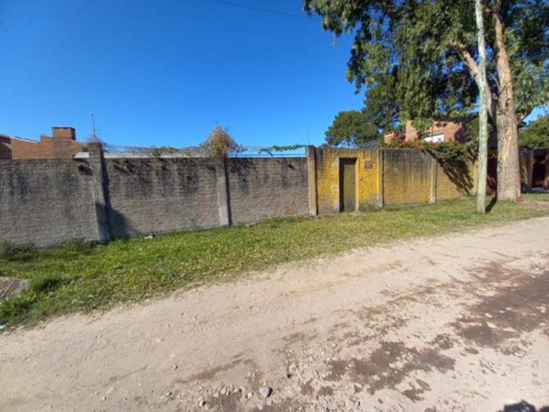 Terreno no Laranjal (foto 2 de 9)