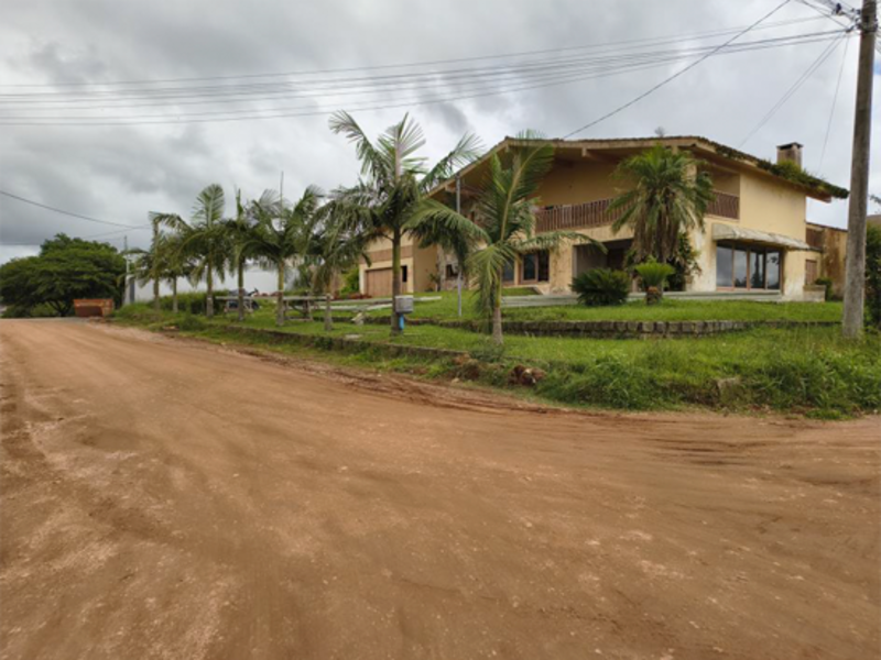 Terreno no Oliveira (foto 3 de 9)