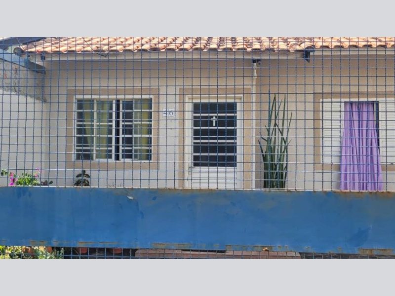 Casa no Piracangaguá (foto 3 de 3)