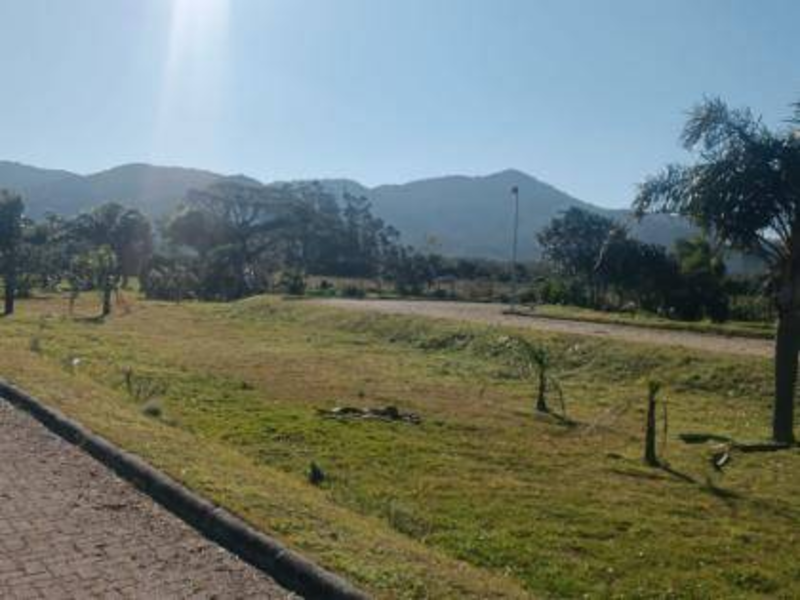 Terreno no Pantano Do Sul (foto 11 de 18)