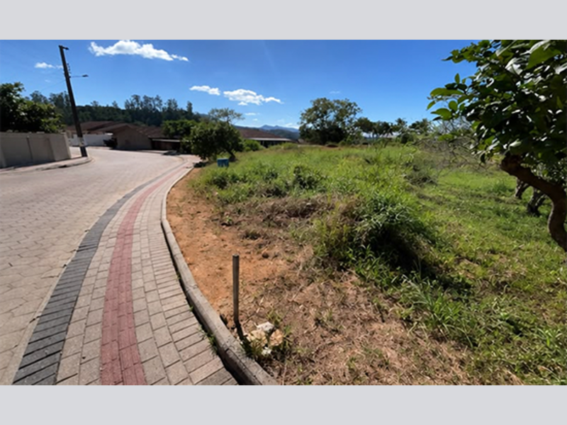 Terreno no Aymoré (foto 2 de 5)
