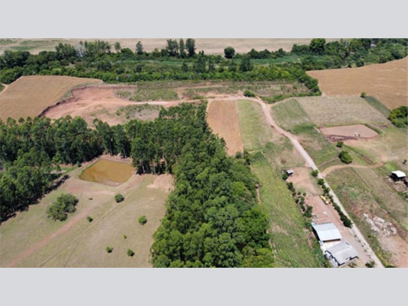 Terreno no Jacarezinho (foto 14 de 18)