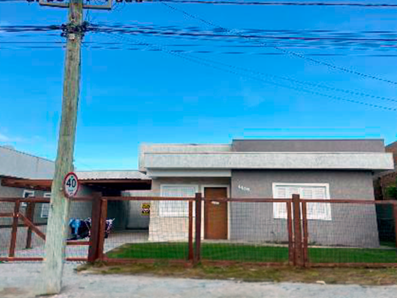 Casa no Praia Guarani (foto 2 de 3)