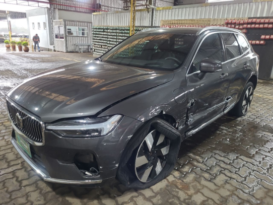 Volvo XC60 T8 ULTIMATE 2024 2024 Gas/Elétrico