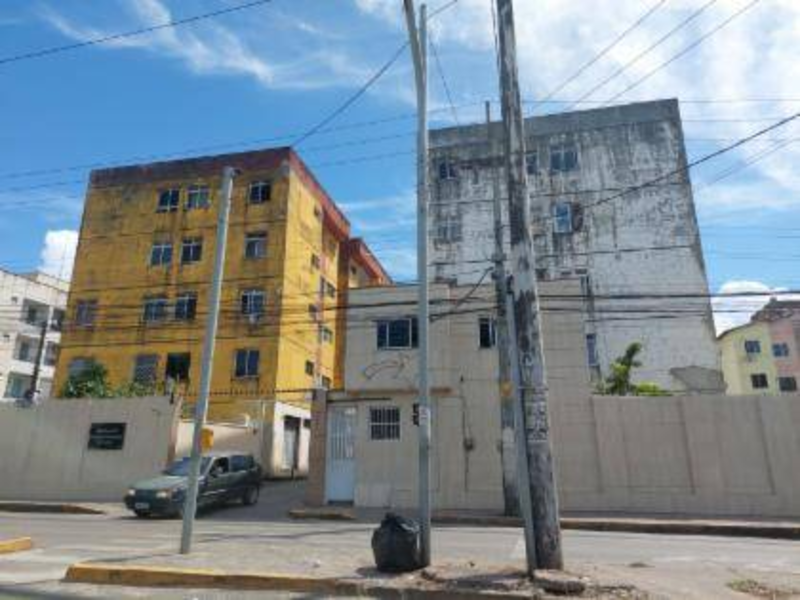 Apartamento no Messejana (foto 2 de 3)
